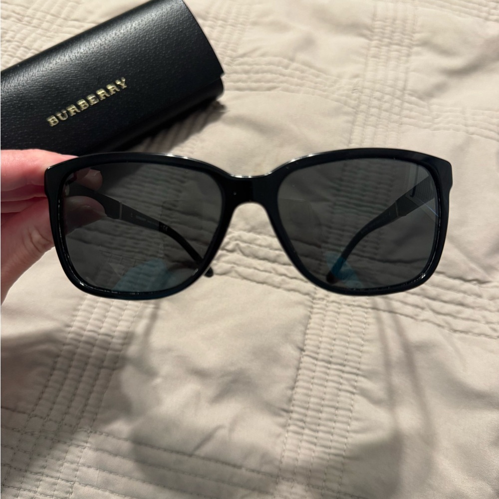 Burberry Classic Black Sunglasses